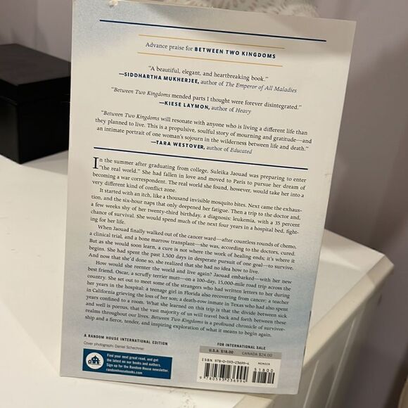 Suleika Jaouad, Between Two Kingdoms: A Memoir of a Life Interrupted - Picture 4 of 5